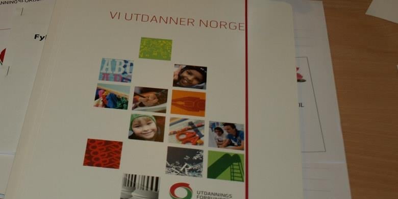 Illustrasjonsbilde  av Utdanningsforbundets kursmappe