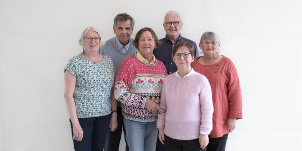 Sentralt pensjonistråd i Utdanningsforbundet. 6 personer. Foto.