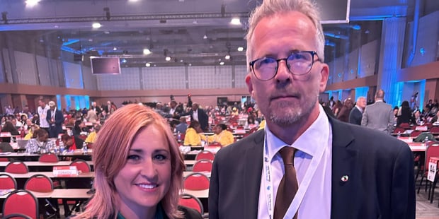 Leder og nestleder i Utdanningsforbundet på internasjonal kongress