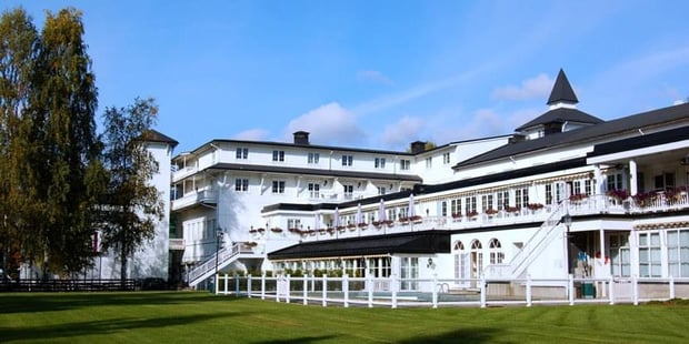 Bilde av fasaden på baksiden av Scandic Hotell Lillehammer